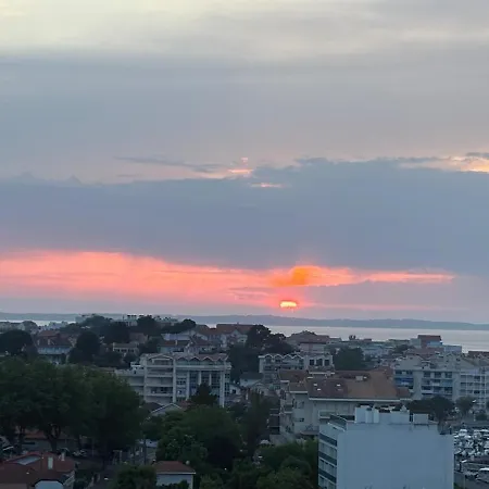 Apartment Esperanza Basin And Port View